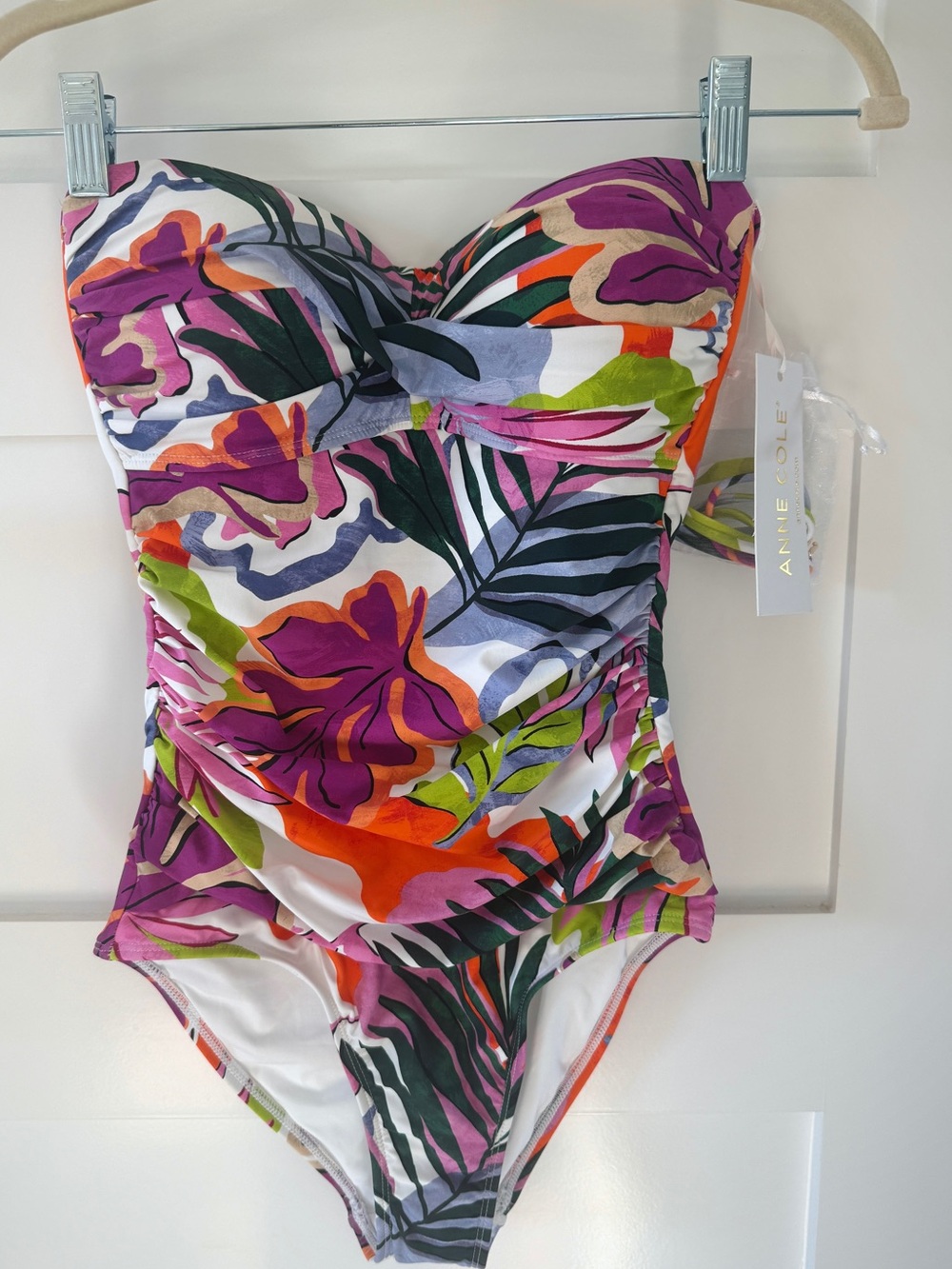 Anne Cole Size 6 NWT Strapless Tropical Floral One Piece Swimsuit Women’s